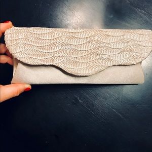 Clutch purse in satin beige
